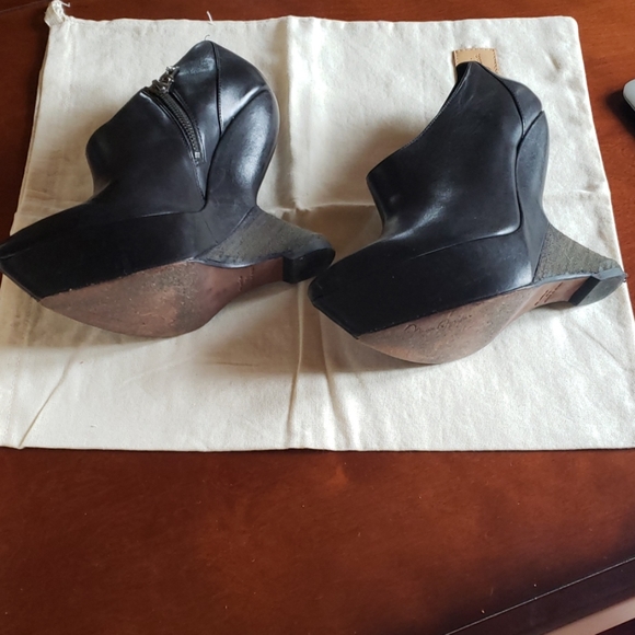 Maz Azaria black vintage inspired wedge bootie - Picture 2 of 6